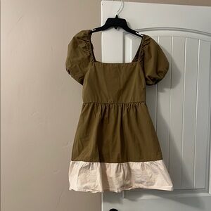 Very J Green Ruffled Tiered Sundress with Puff Sleeves